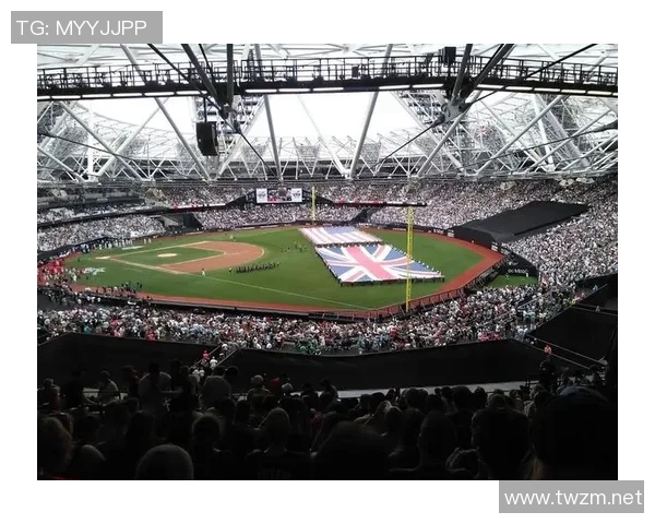 11月27日足球明星齐聚盛典见证绿茵场上的传奇时刻与辉煌瞬间 11月27日足球明星齐聚盛典见证绿茵场上的传奇时刻与辉煌瞬间