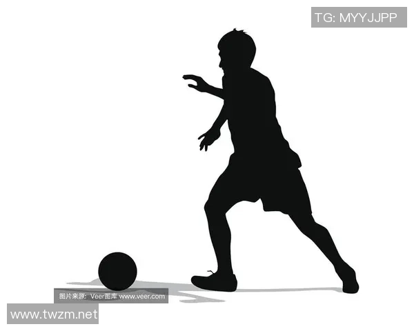 足球明星剪影高清图集展现传奇瞬间与激情时刻 足球明星剪影高清图集展现传奇瞬间与激情时刻