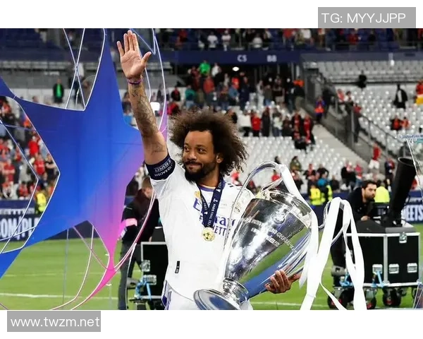 足球明星退役年龄排行榜揭秘谁是最早告别绿茵场的传奇球员 足球明星退役年龄排行榜揭秘谁是最早告别绿茵场的传奇球员